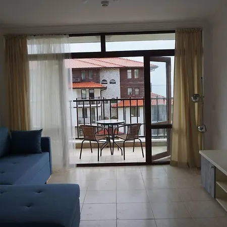 アパート Bademite Residence Apartment Retro ブルガス